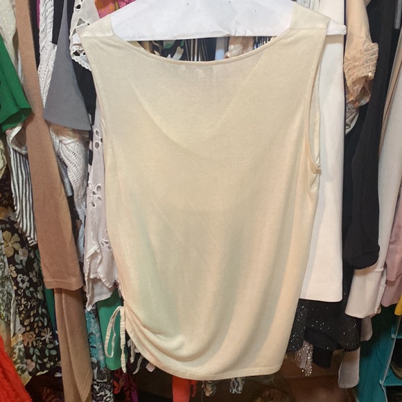 Cream colored top silk front cotton back - Picture 3 of 3